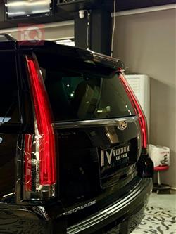 كاديلاك اسكاليد